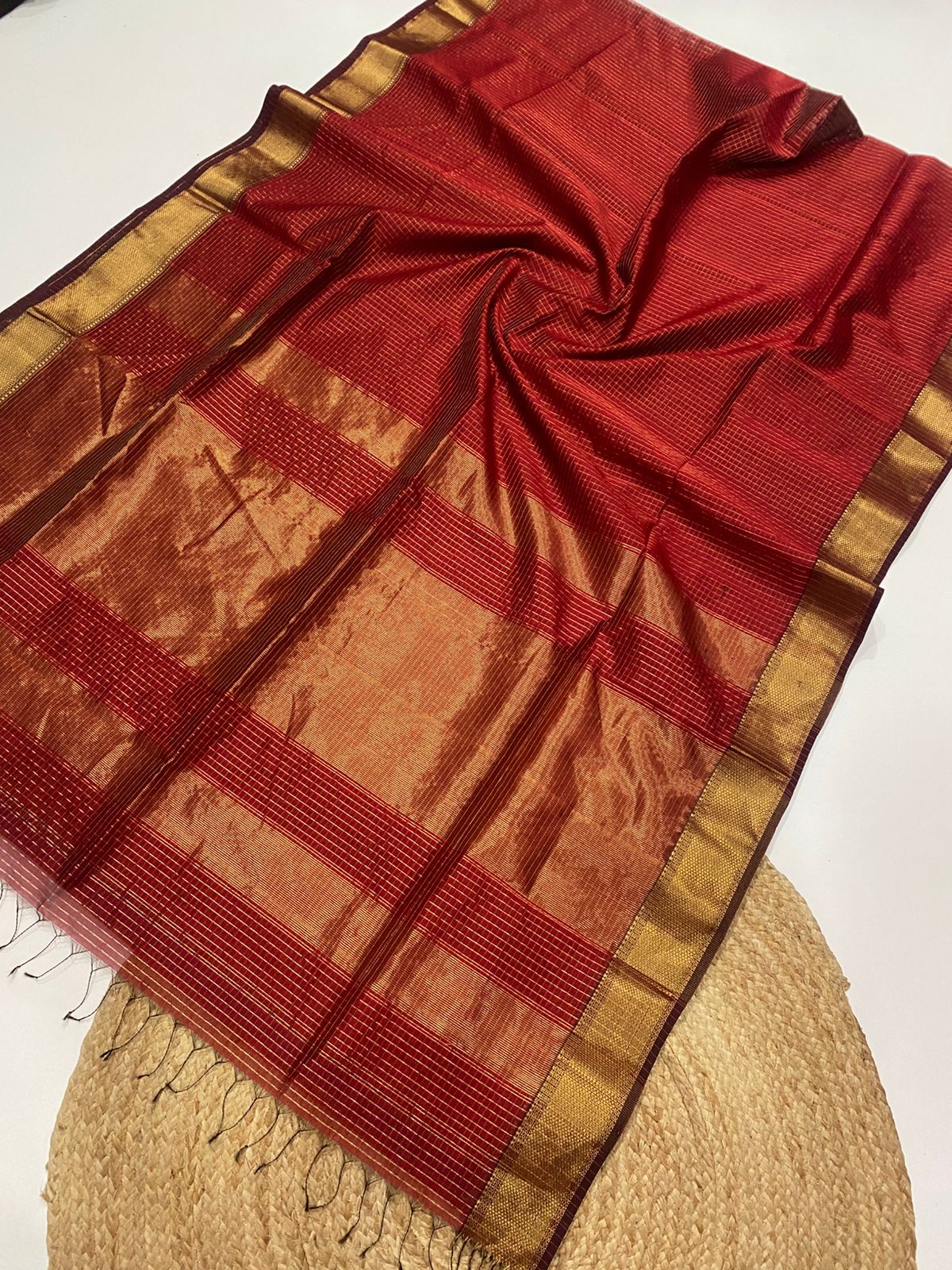 Maheshwari Handloom Silk Cotton Saree with Zari Border & All-Over Zari Checks