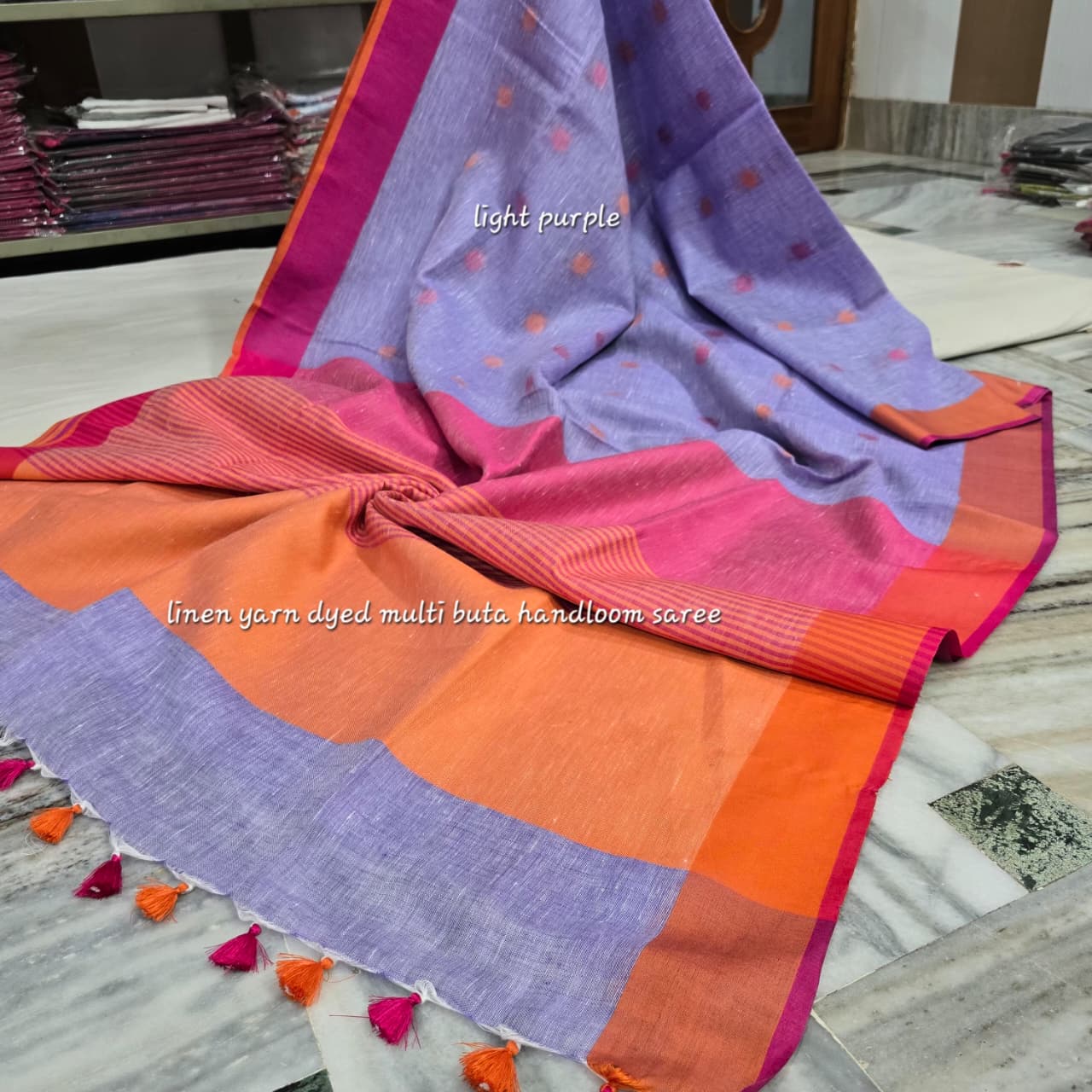 Pure Linen Butta Saree with Contrast Piping & Pattu Pallu