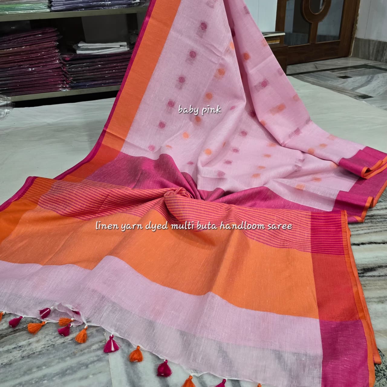 Pure Linen Butta Saree with Contrast Piping & Pattu Pallu