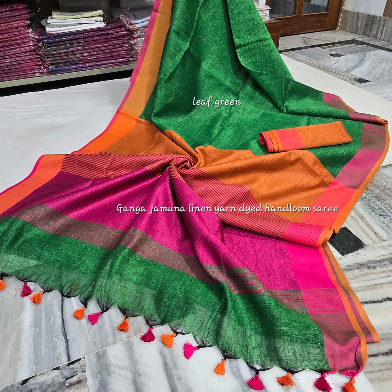Pure Linen Plain Saree with Contrast Border, Contrast Blouse & Pattu Pallu