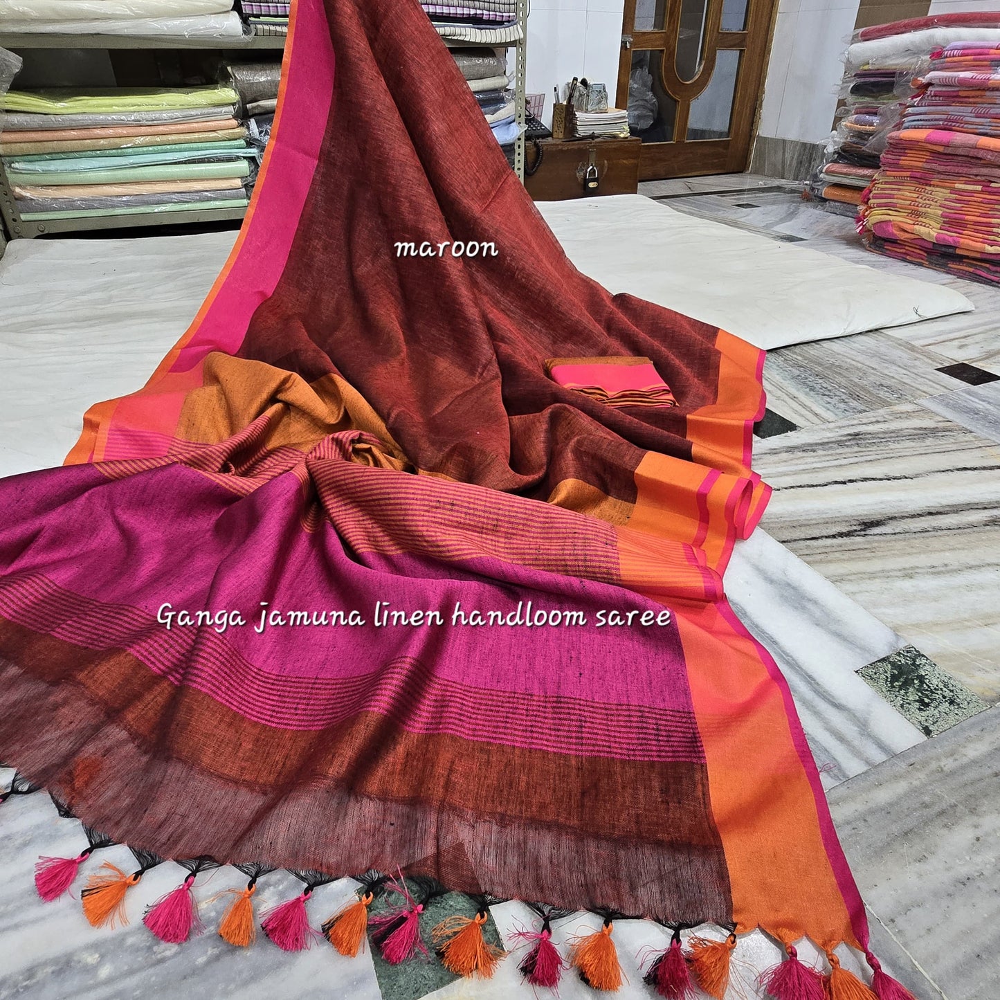 Pure Linen Plain Saree with Contrast Border, Contrast Blouse & Pattu Pallu