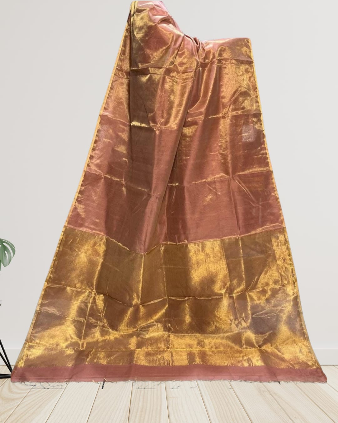 Hand woven Soft Tissue Linen Saree with Border, Tassel and with running blouse