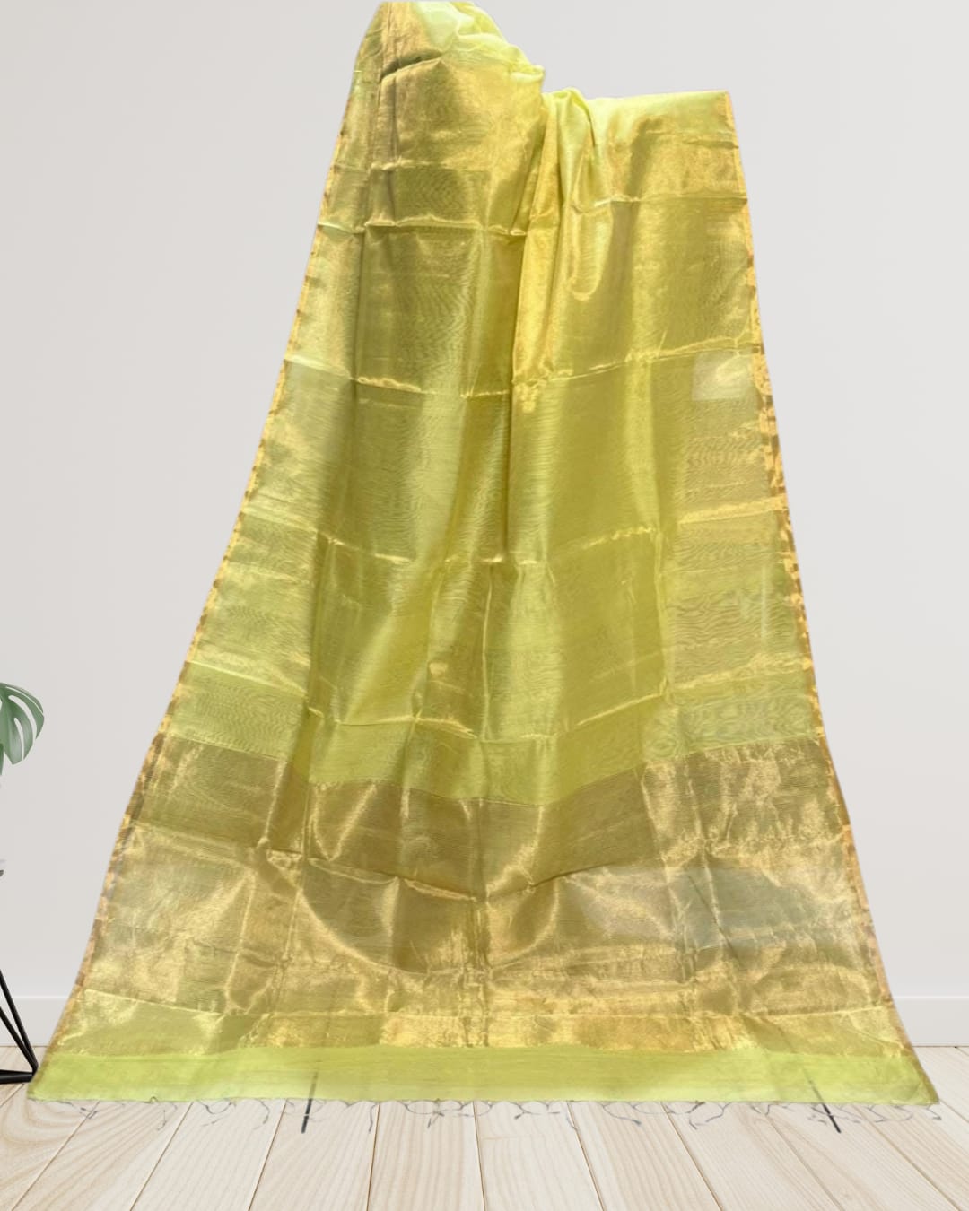 Hand woven Soft Tissue Linen Saree with Border, Tassel and with running blouse