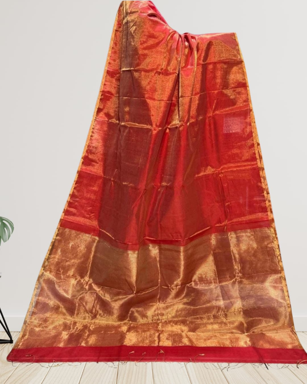 Hand woven Soft Tissue Linen Saree with Border, Tassel and with running blouse
