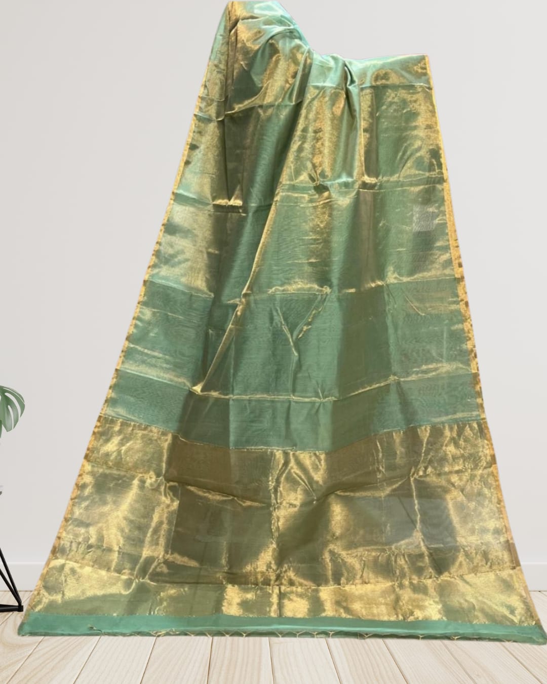 Hand woven Soft Tissue Linen Saree with Border, Tassel and with running blouse