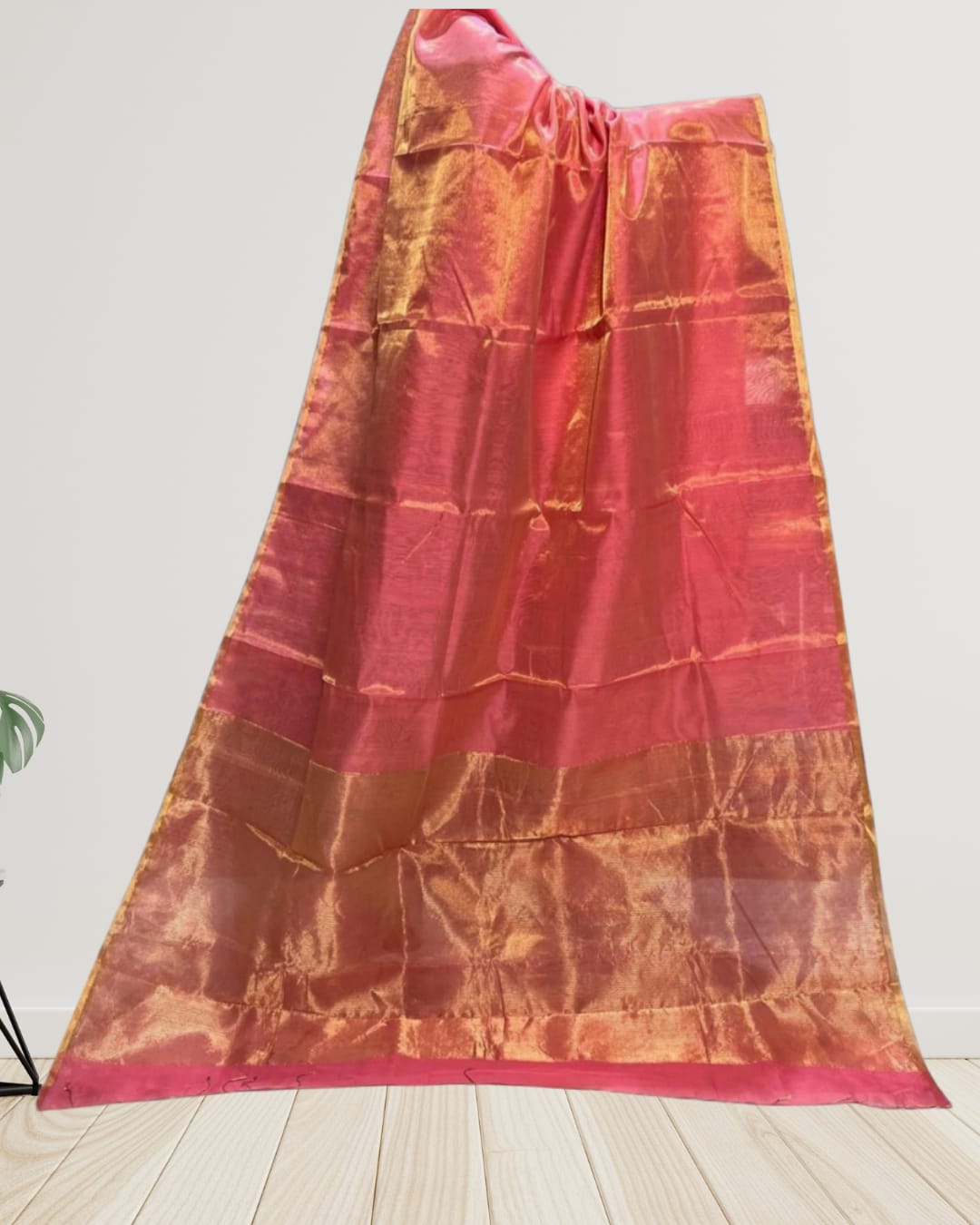 Hand woven Soft Tissue Linen Saree with Border, Tassel and with running blouse