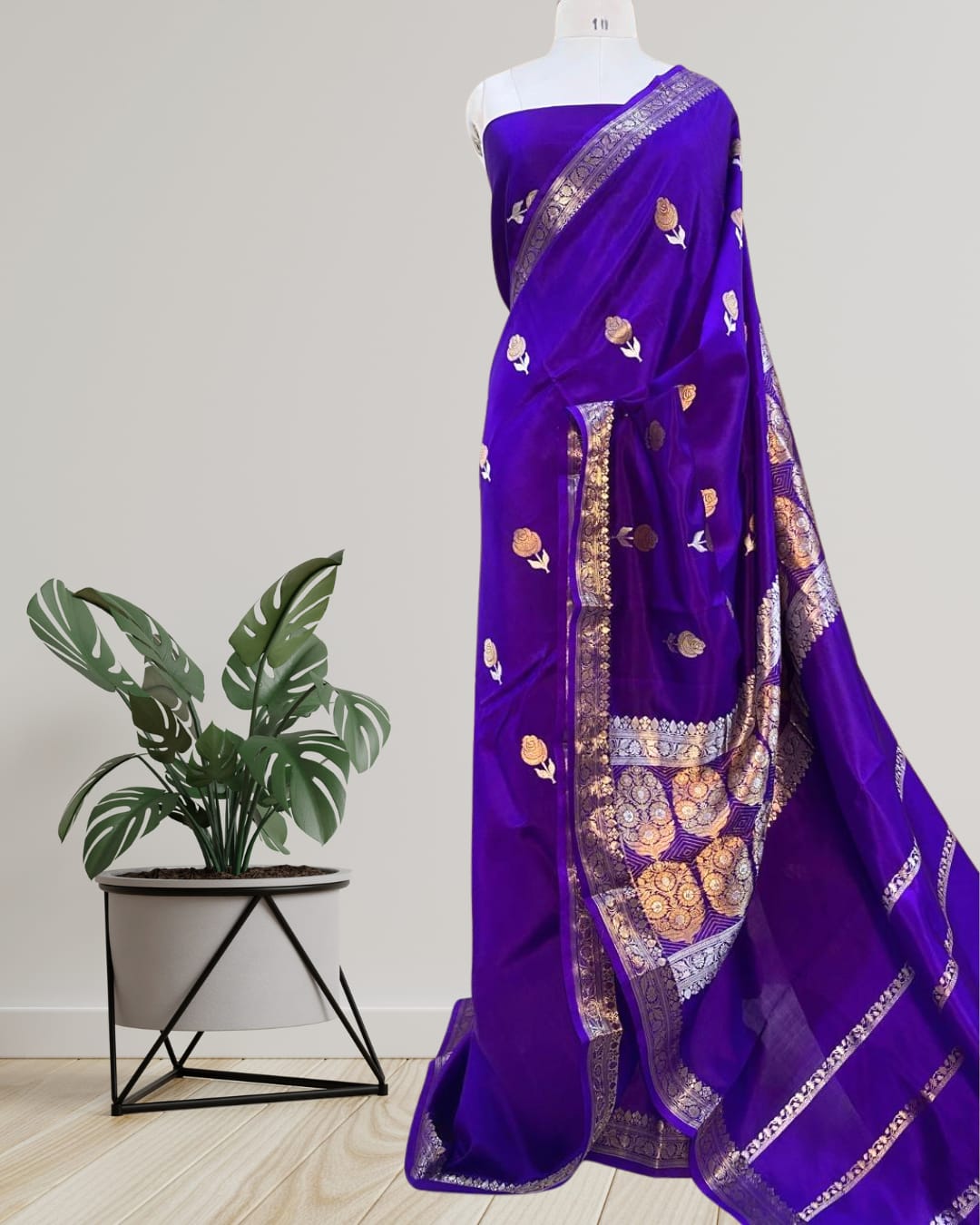 Product Name: Pure Handloom Banarasi Raw Mango Silk Saree