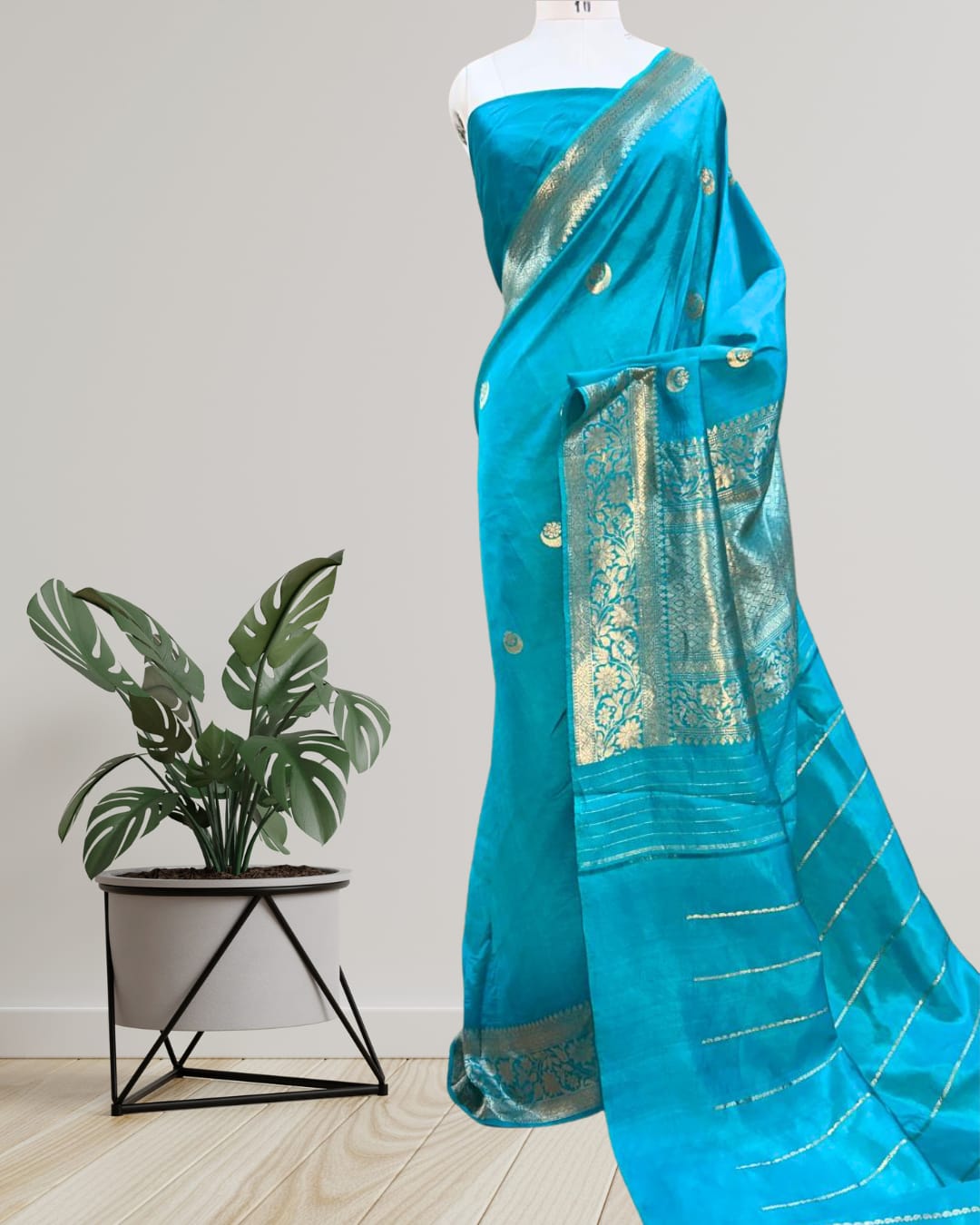 Product Name: Pure Handloom Banarasi Raw Mango Silk Saree