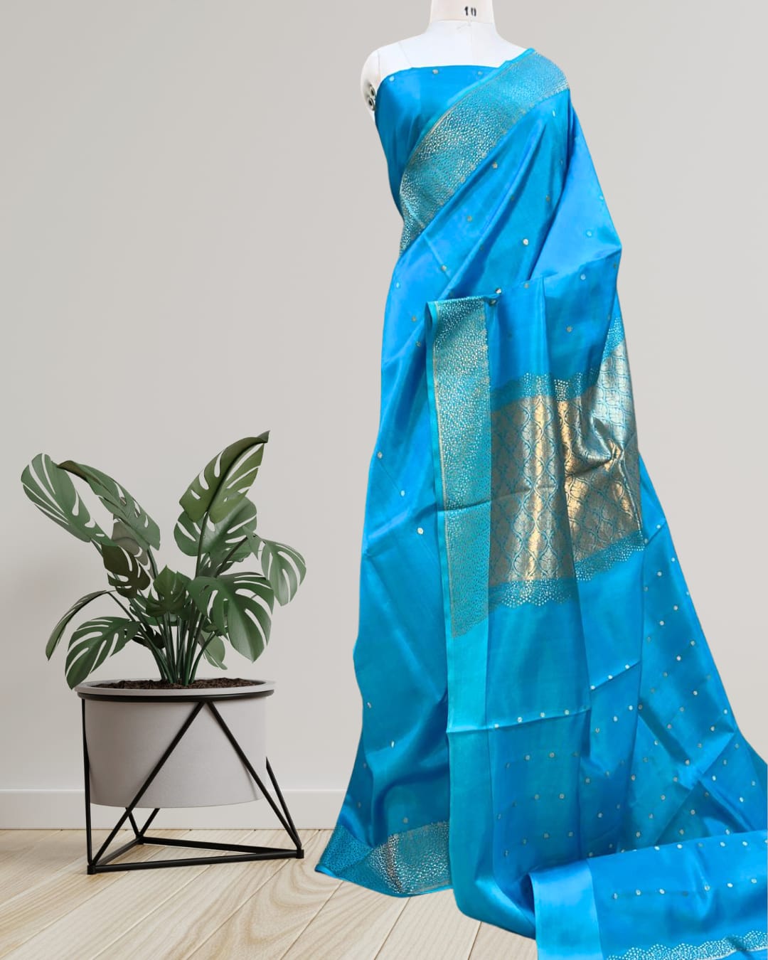 Product Name: Pure Handloom Banarasi Raw Mango Silk Saree