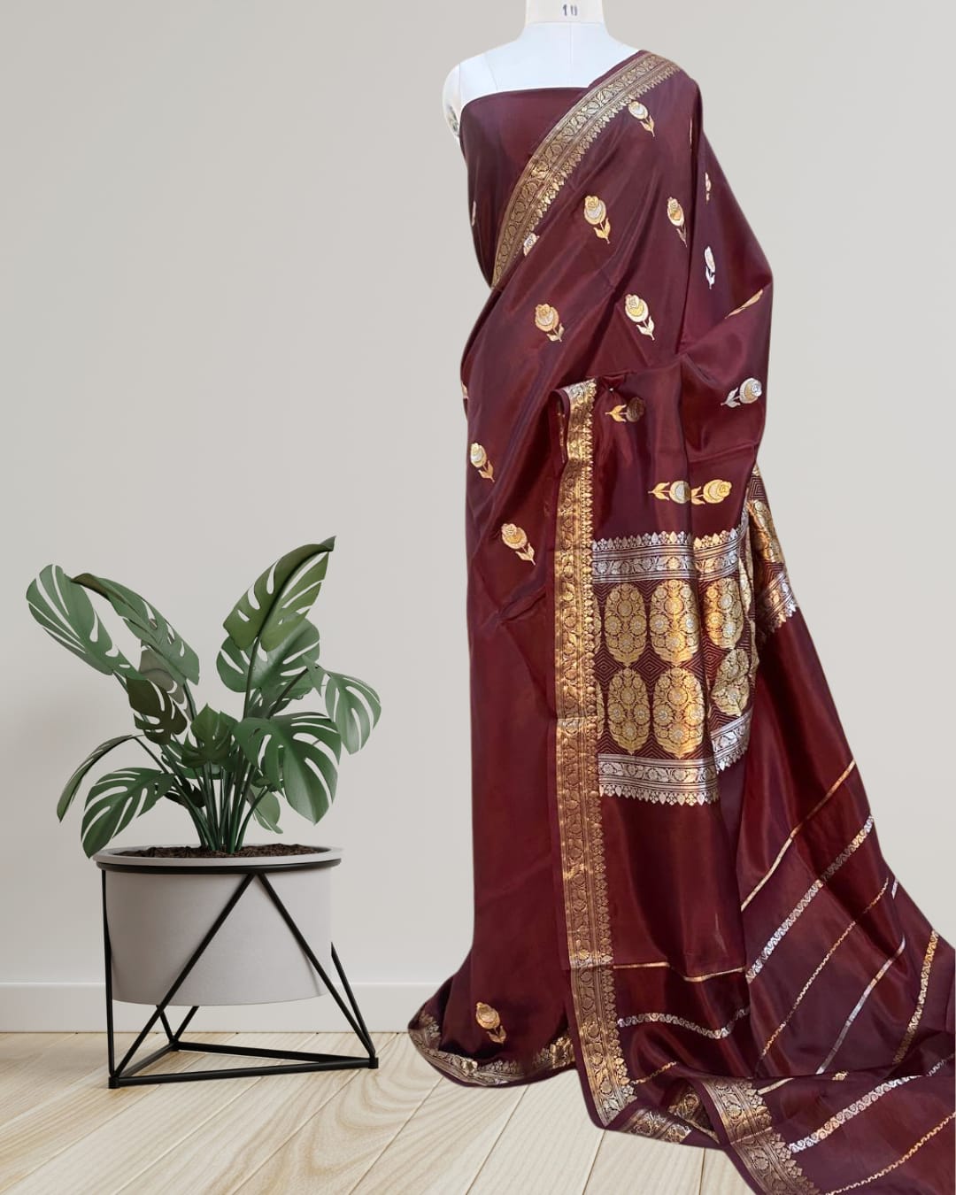 Product Name: Pure Handloom Banarasi Raw Mango Silk Saree