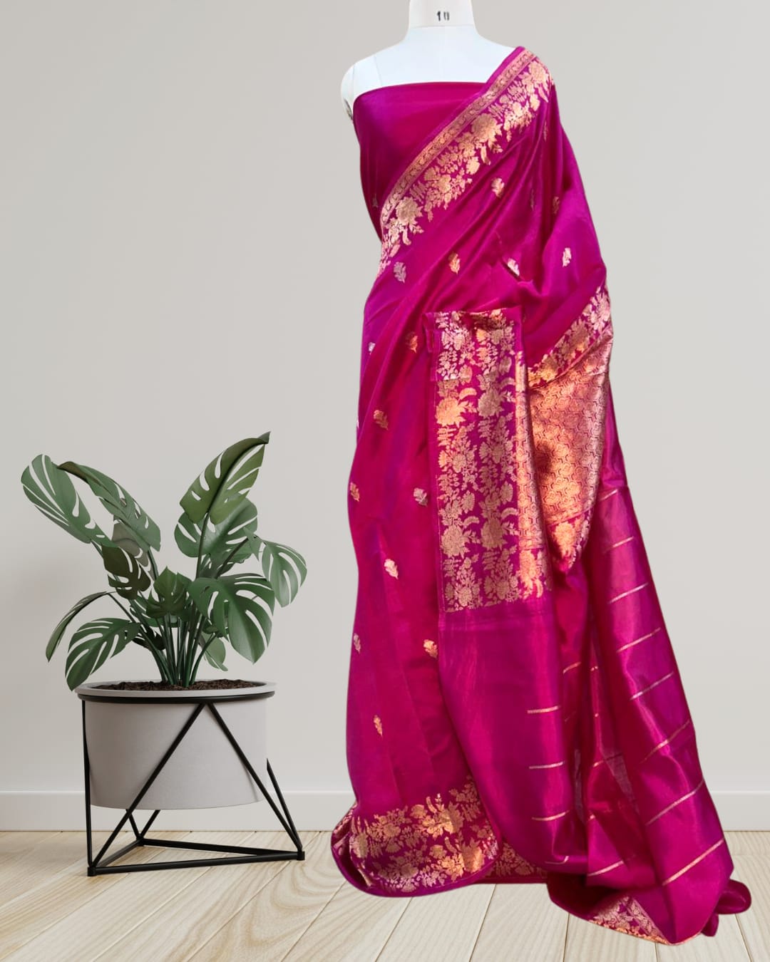 Product Name: Pure Handloom Banarasi Raw Mango Silk Saree