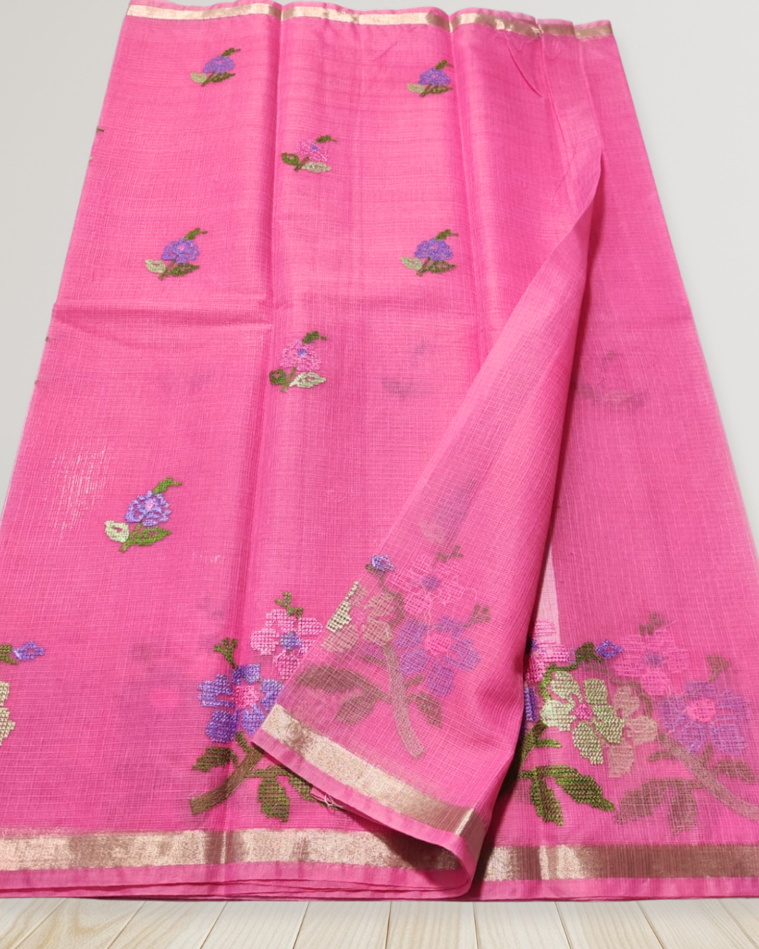 Graceful Mix Kota Cotton Saree with Blouse Piece