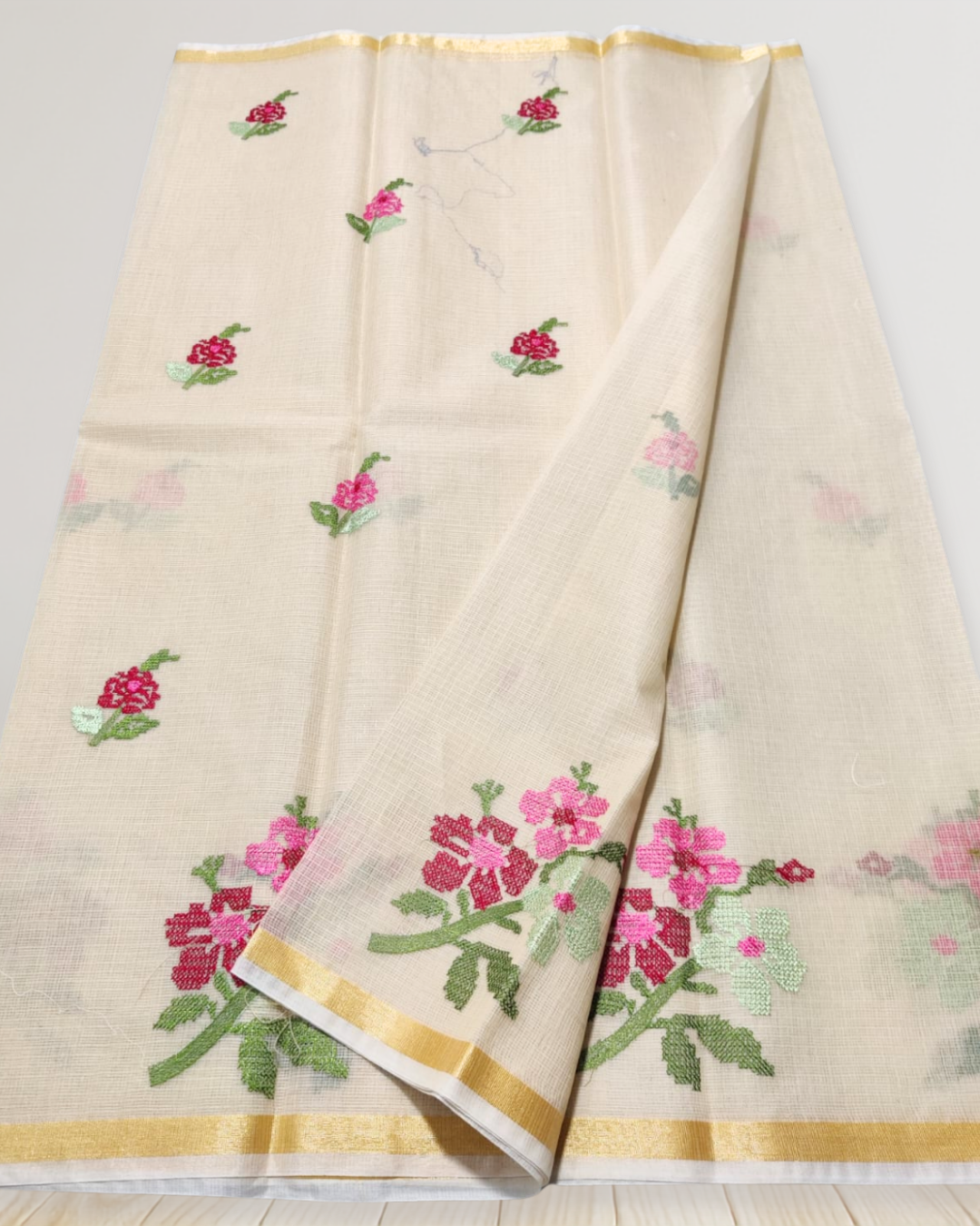 Graceful Mix Kota Cotton Saree with Blouse Piece