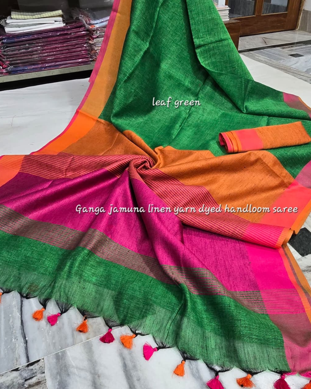 Pure Linen Plain Saree with Contrast Border, Contrast Blouse & Pattu Pallu