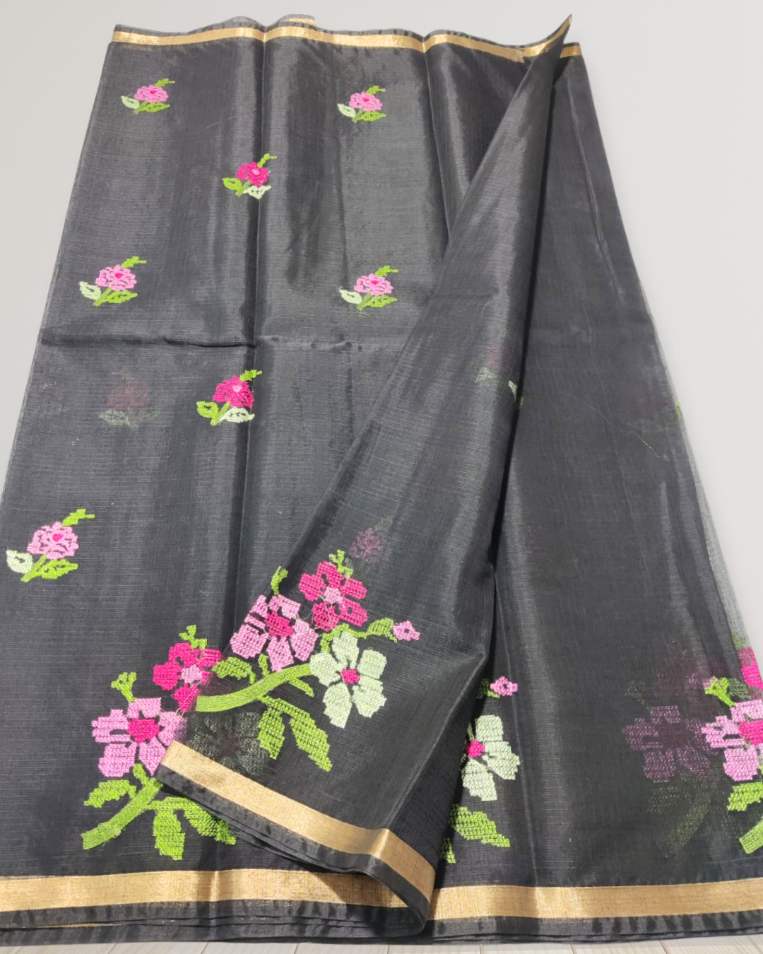Graceful Mix Kota Cotton Saree with Blouse Piece