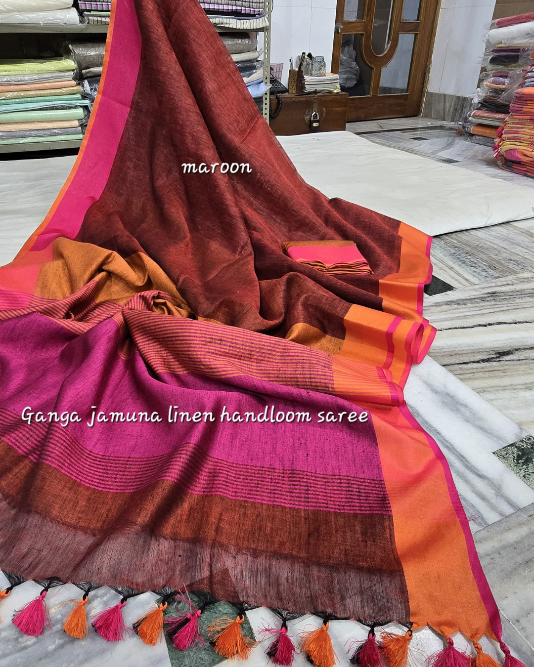 Pure Linen Plain Saree with Contrast Border, Contrast Blouse & Pattu Pallu